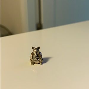 Kangaroo charm